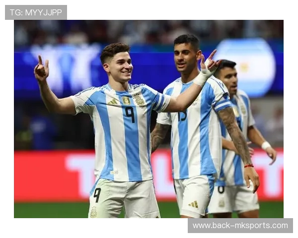 阿尔瓦雷斯世界杯破门闪耀全场,助力球队强势晋级 阿尔瓦雷斯世界杯破门闪耀全场,助力球队强势晋级